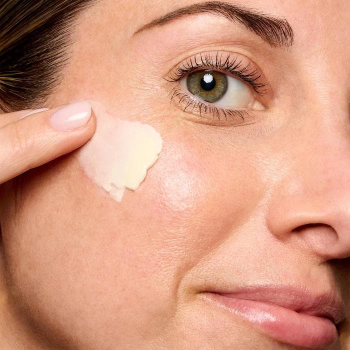 Vitamin Enriched Face Base Moisturizer Primer 3